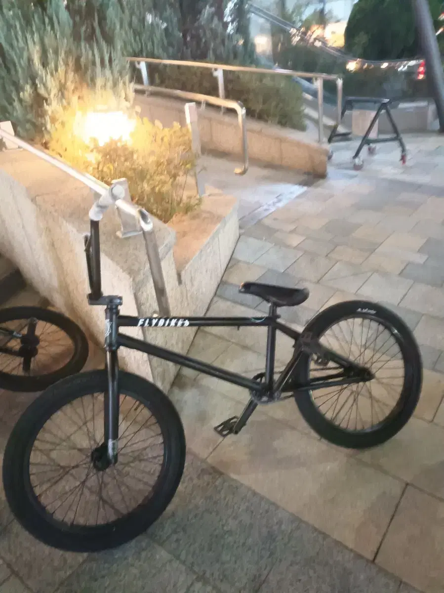 4130 fly bikes 중급 bmx 팝니다